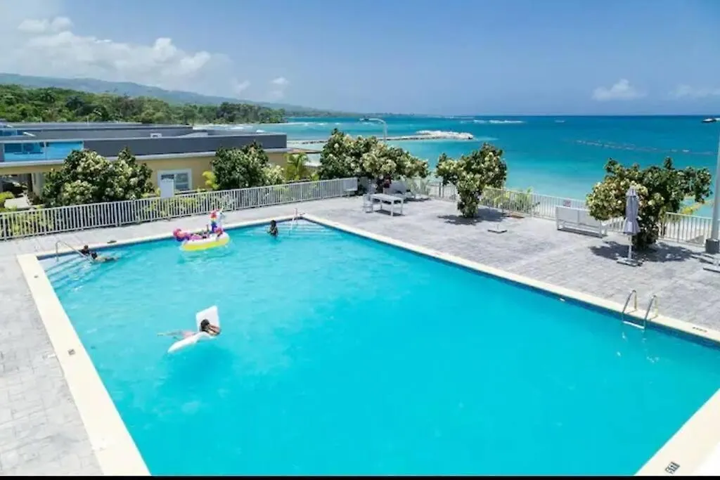 Serendipity On The Beach Ocho Rios Saint Annʼs Bay 0*,