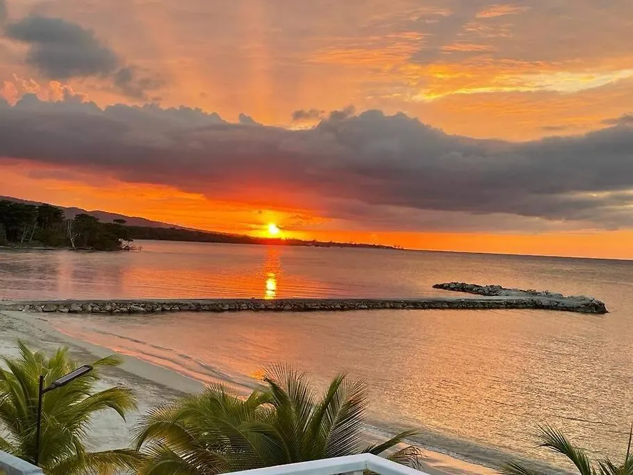 Serendipity On The Beach Ocho Rios Saint Annʼs Bay 0*,